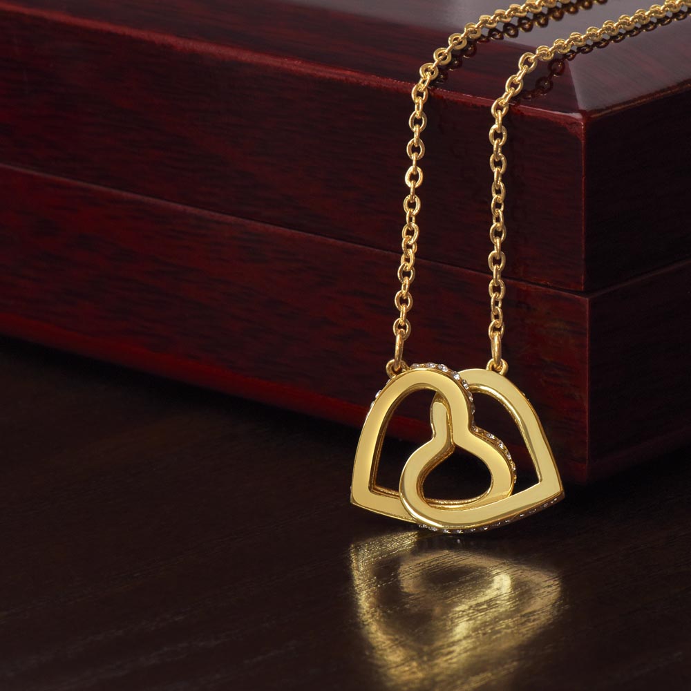 "Interlocking Hearts Necklace: The Perfect Symbol of Your Endless Love"